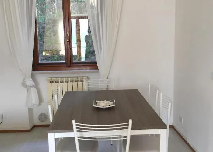 Daire By Interhome Brenzone sul Garda