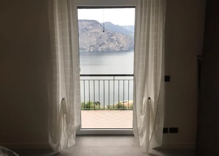 By Interhome Daire Brenzone sul Garda